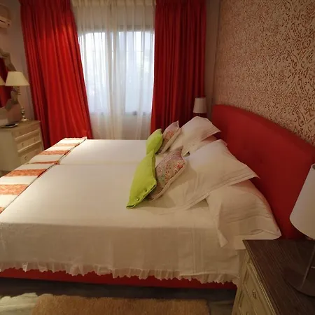 Golden Beach Apartment