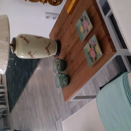 アパート Golden Beach Apartment *